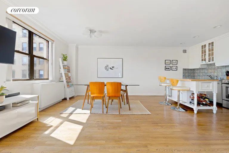 New York City Real Estate | View 186 West 80th Street, 10A | Dining Area | View 3