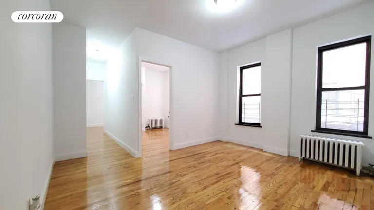 New York City Real Estate | View 1642 Lexington Avenue, 22 | 2 Beds, 1 Bath | View 1