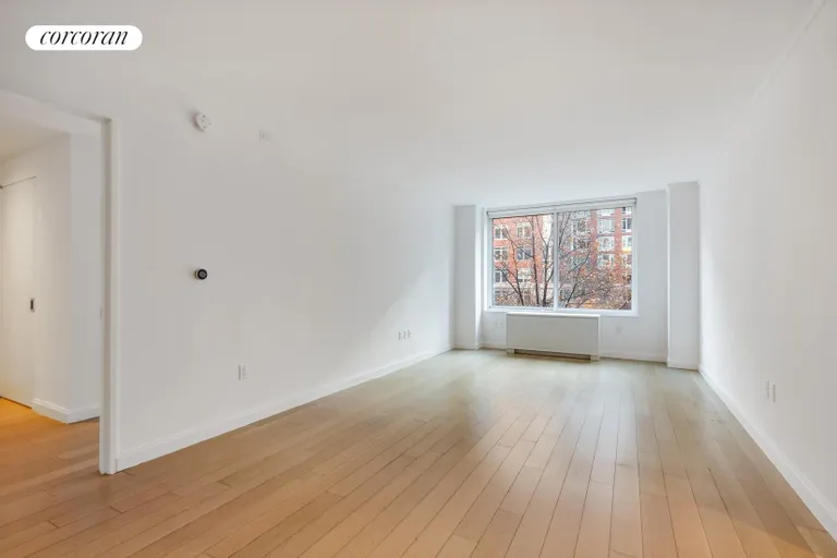 New York City Real Estate | View 22 River Terrace, 3R | Living Room | View 4