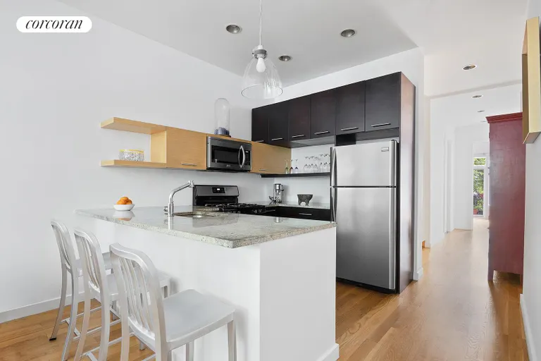 New York City Real Estate | View 323 Greene Avenue, 1A | room 2 | View 3