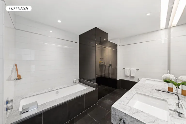 New York City Real Estate | View 400 Park Avenue South, 31C | Full Bathroom | View 10