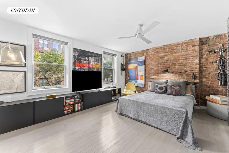 New York City Real Estate | View 230 East 18th Street, 1F | room 3 | View 4