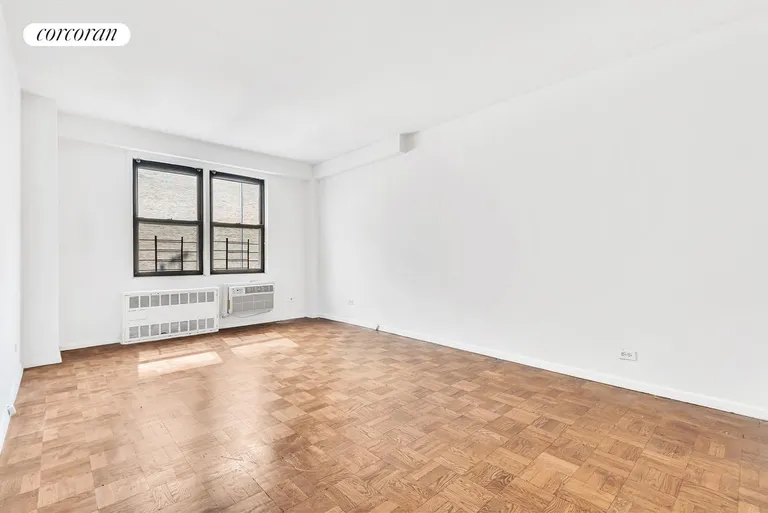 New York City Real Estate | View 220 East 54th Street, 6J | room 3 | View 4