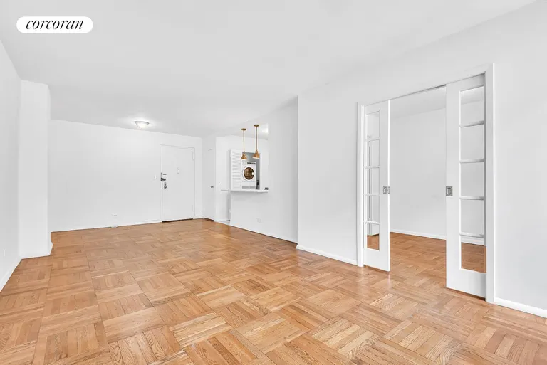 New York City Real Estate | View 220 East 54th Street, 6J | room 2 | View 3