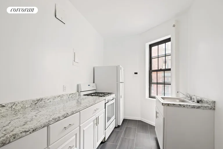 New York City Real Estate | View 205 Hicks Street, 6D | Kitchen | View 9