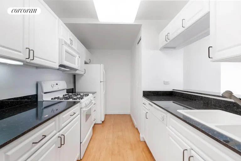 New York City Real Estate | View 1400 Fifth Avenue, 4H | Kitchen | View 5