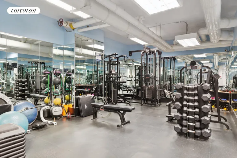 New York City Real Estate | View 15 West 72Nd Street, 2R | Gym | View 7