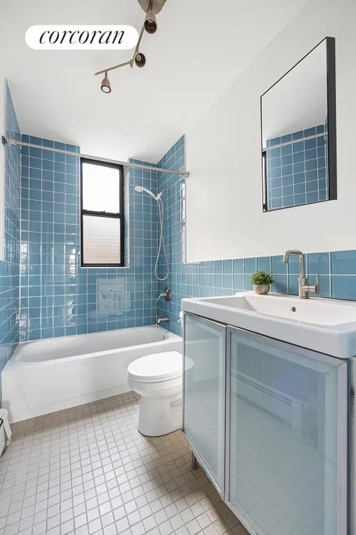 New York City Real Estate | View 295 Saint Johns Place, 4G | Full Bathroom | View 6