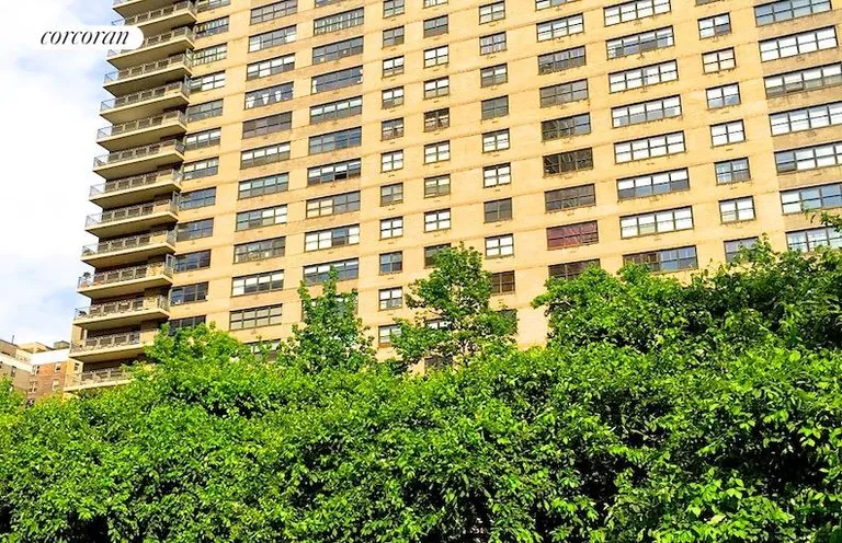 New York City Real Estate | View 170 West End Avenue, 8M | Well run cooperative | View 13