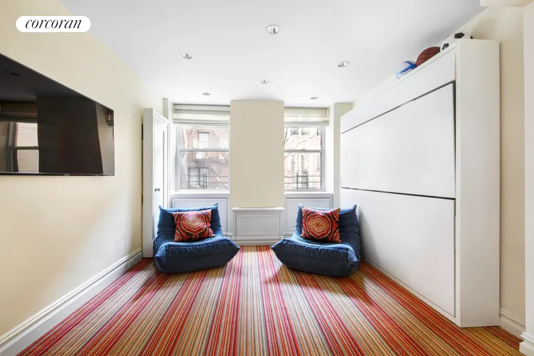 New York City Real Estate | View 830 Park Avenue, 2/3B | room 6 | View 7