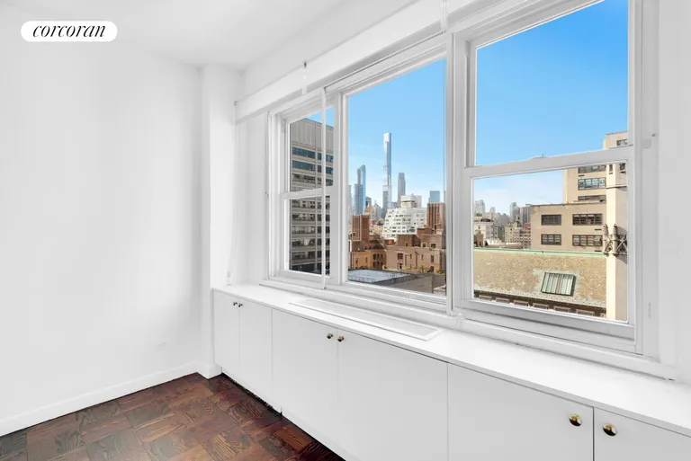 New York City Real Estate | View 150 East 69th Street, 15C | room 6 | View 7