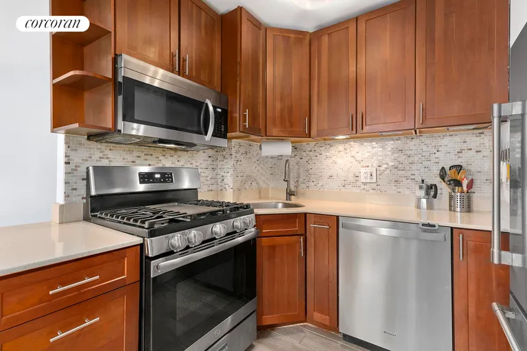 New York City Real Estate | View 150 Joralemon Street, 5C | Kitchen | View 3