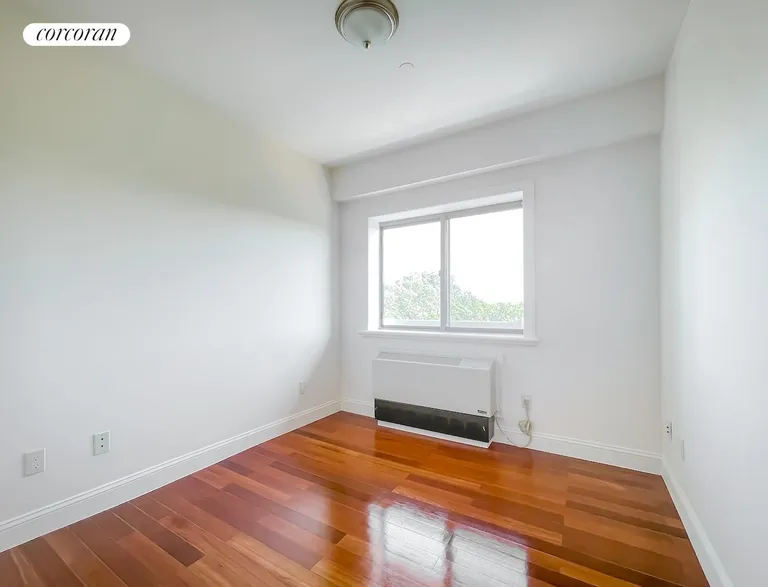 New York City Real Estate | View 43-18 Main Street, 6E | Bedroom | View 8