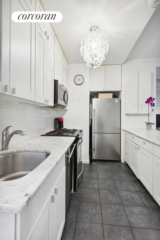 New York City Real Estate | View 170 West 89th Street, 2D | Other Listing Photo | View 13