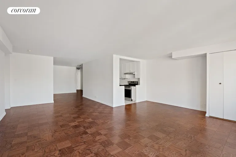 New York City Real Estate | View 305 East 24th Street, 17C | room 7 | View 8