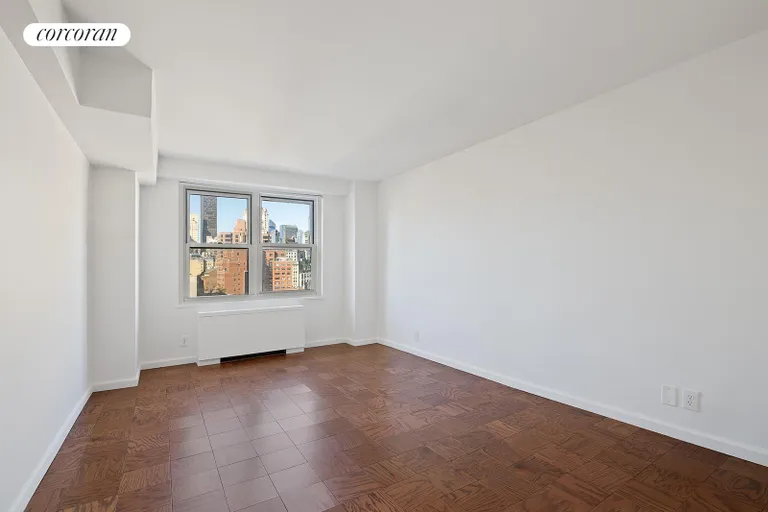 New York City Real Estate | View 305 East 24th Street, 17C | room 12 | View 13