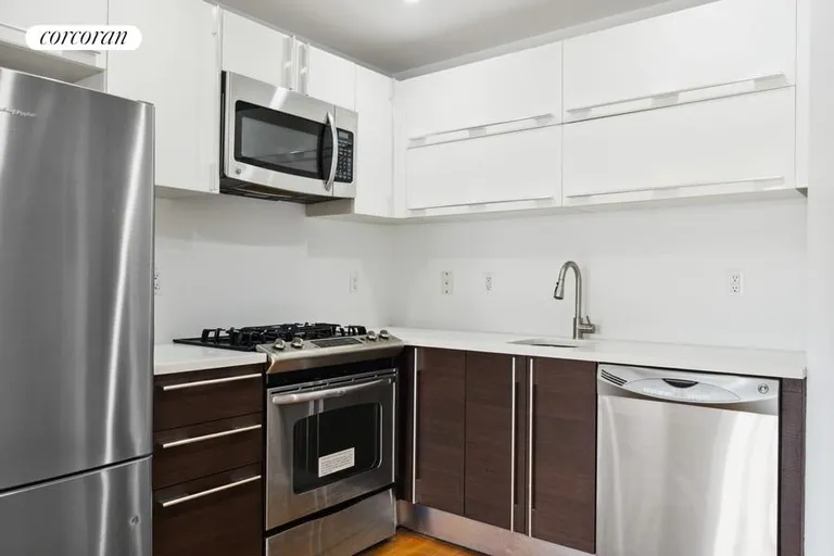 New York City Real Estate | View 35-40 30th Street, 4D | room 4 | View 5
