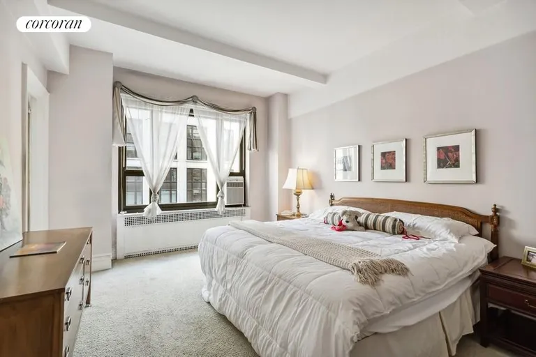 New York City Real Estate | View 180 East 79th Street, 7B | room 4 | View 5