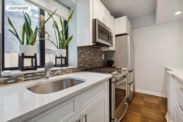 New York City Real Estate | View 100 Remsen Street, A2 | Kitchen | View 3