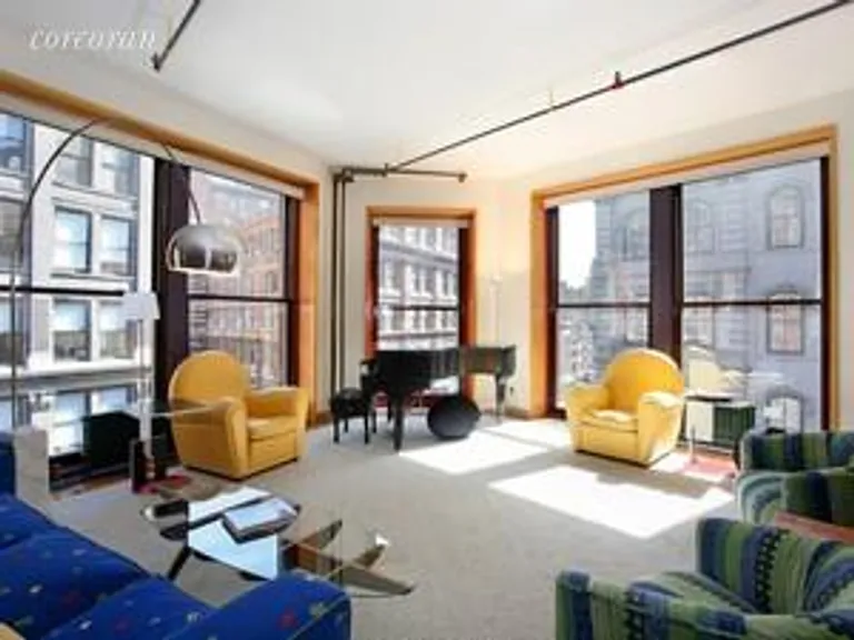 New York City Real Estate | View 889 Broadway, 5A | 3 Beds, 2 Baths | View 1