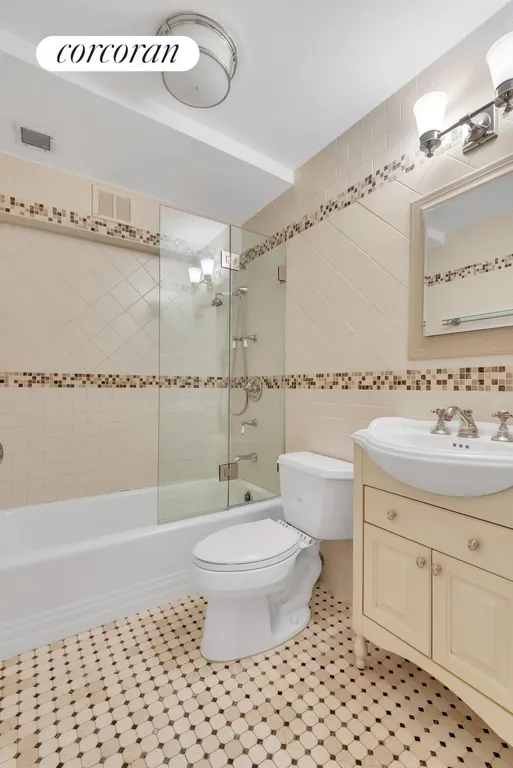 New York City Real Estate | View 25 East 83rd Street, 11D | Primary Bathroom | View 8