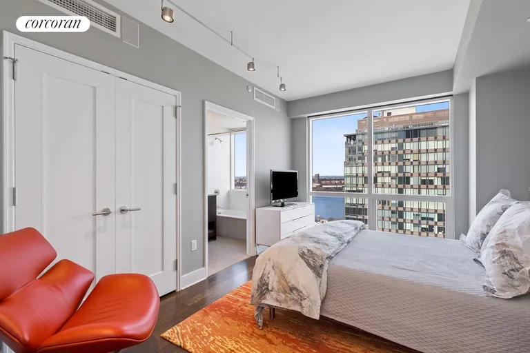 New York City Real Estate | View 2628 Broadway, 30A | room 6 | View 7