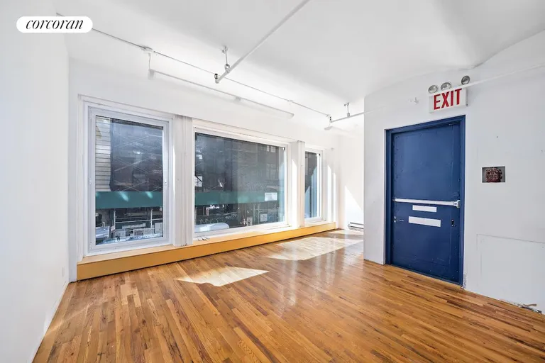 New York City Real Estate | View 13 East 16th Street, 2 | room 4 | View 5