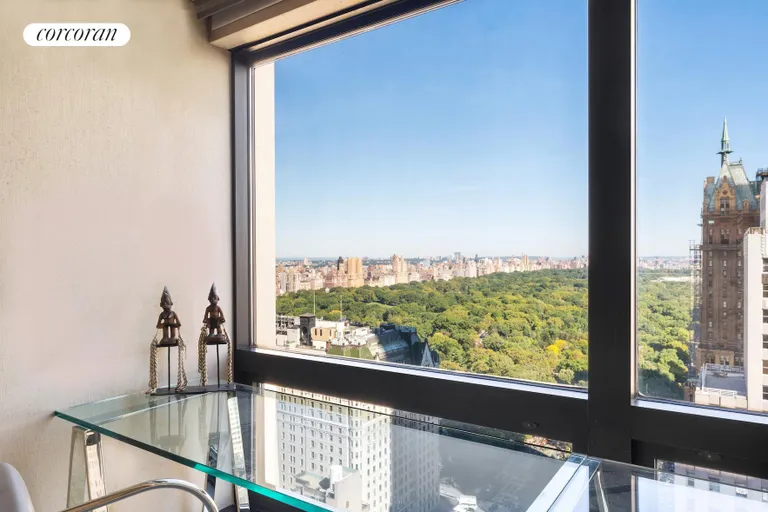 New York City Real Estate | View 721 Fifth Avenue, 40F | View | View 4