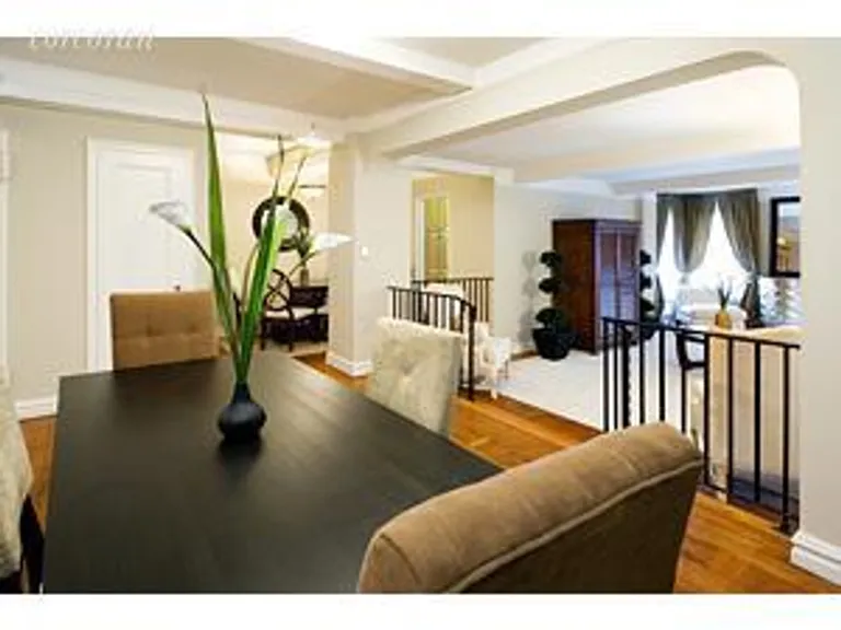 New York City Real Estate | View 565 West End Avenue, 3A | 2 Beds, 2 Baths | View 1
