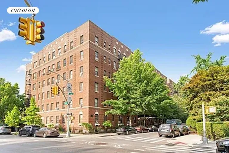 New York City Real Estate | View 125 Hawthorne Street, 6E | room 5 | View 6