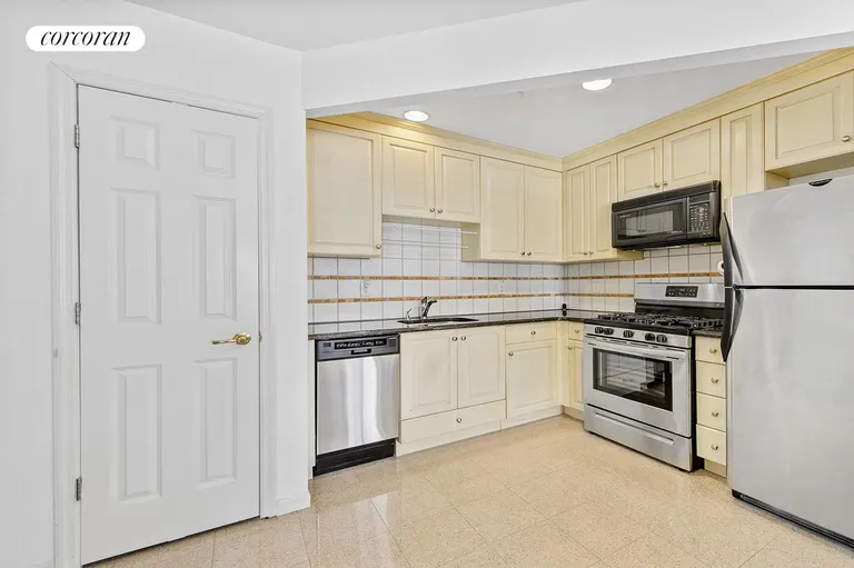 New York City Real Estate | View 23-31 31st Drive, 4C | 1 Bed, 1 Bath | View 1