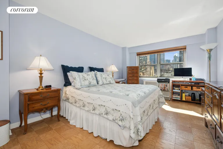 New York City Real Estate | View 211 East 53rd Street, 10G | room 3 | View 4
