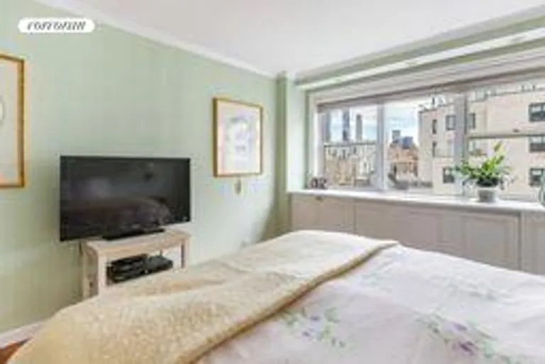 New York City Real Estate | View 201 East 66th Street, 15N | Bedroom | View 2