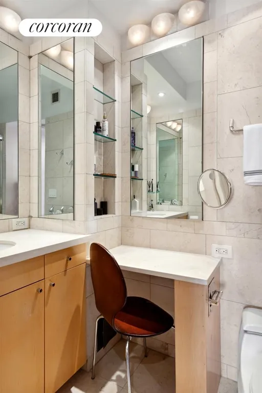 New York City Real Estate | View 145 East 48th Street, 34D | Primary Bath | View 6