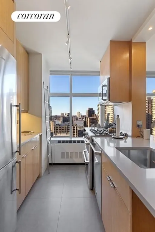New York City Real Estate | View 160 West 66th Street, 18B | room 3 | View 4