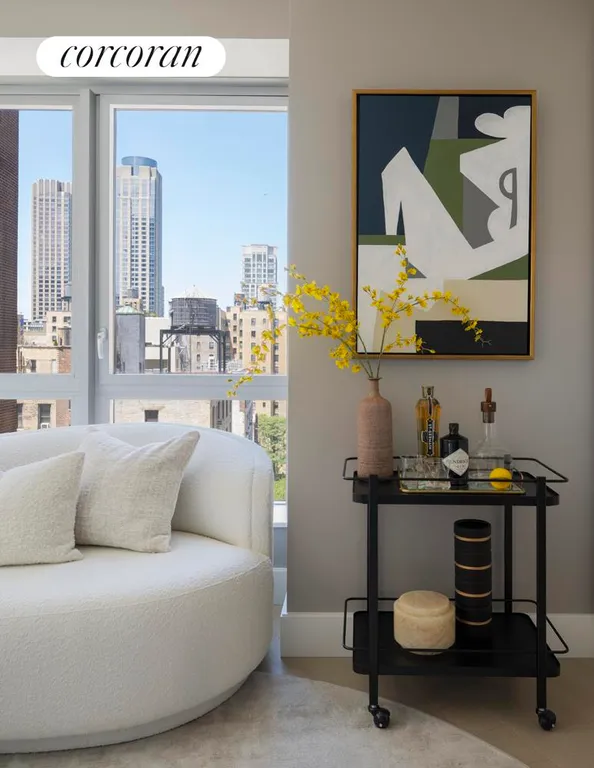 New York City Real Estate | View 212 West 72nd Street, 11J | room 4 | View 5