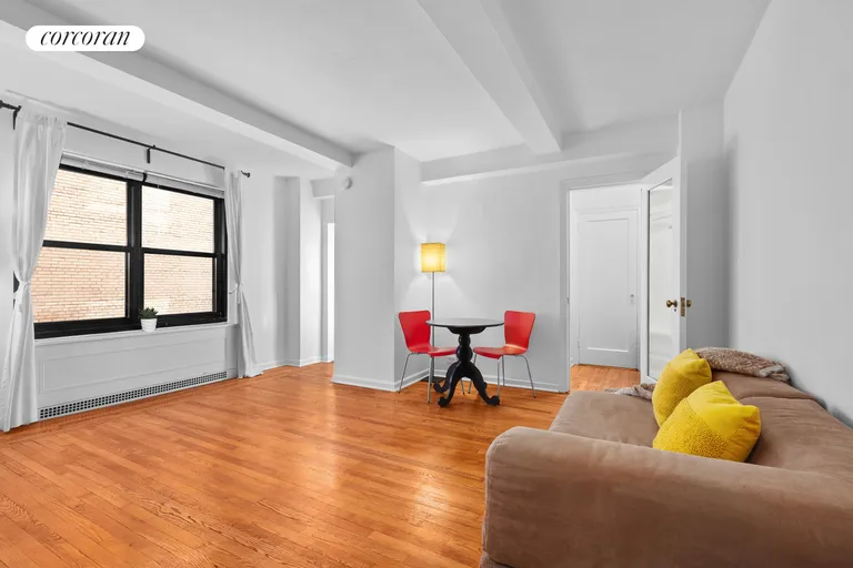 New York City Real Estate | View 300 West 23rd Street, 8M | room 2 | View 3