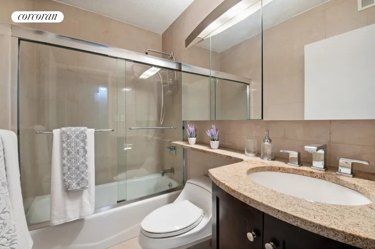 New York City Real Estate | View 347 West 57th Street, 28A | Full Bathroom | View 8