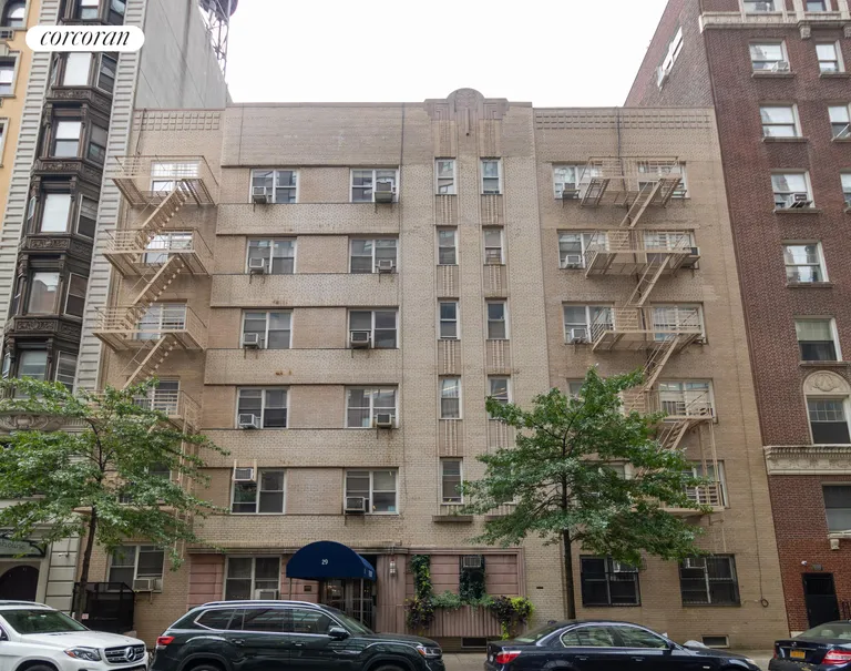 New York City Real Estate | View 29 West 64th Street, 5A | room 8 | View 9