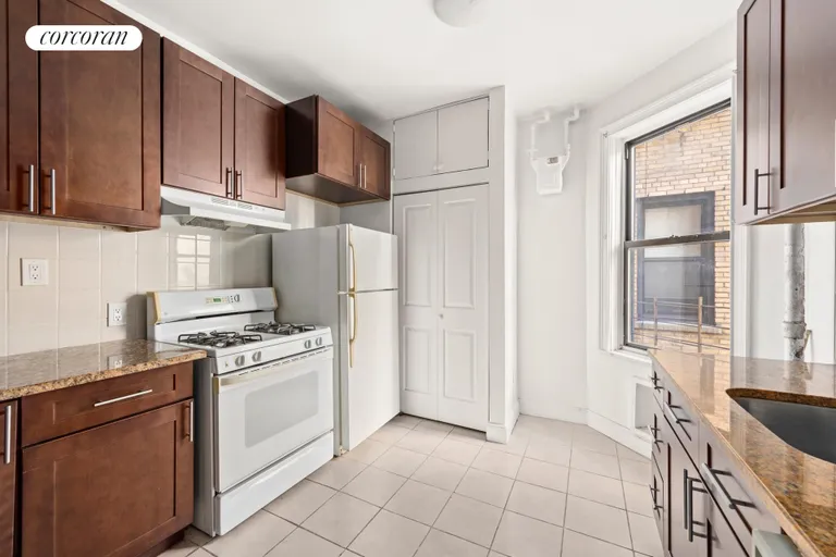 New York City Real Estate | View 359 Ft Washington Avenue, 3D | Kitchen | View 5