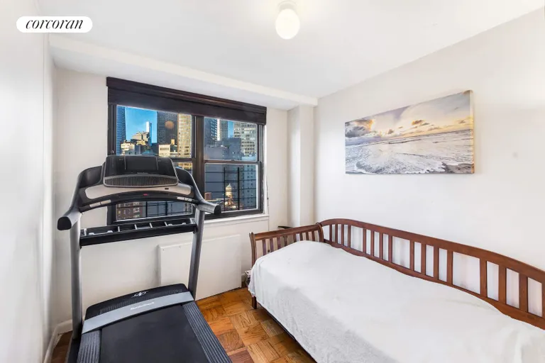 New York City Real Estate | View 225 East 36th Street, 19H | room 5 | View 6