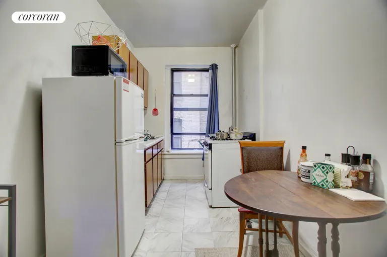New York City Real Estate | View 225 Bennett Avenue, 2M | Kitchen | View 3