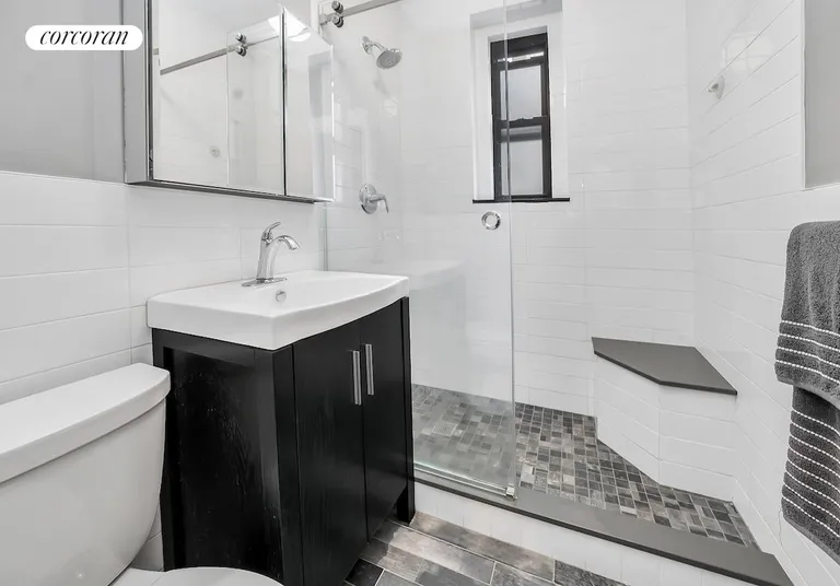 New York City Real Estate | View 741 West End Avenue, 4C | Full Bathroom | View 5
