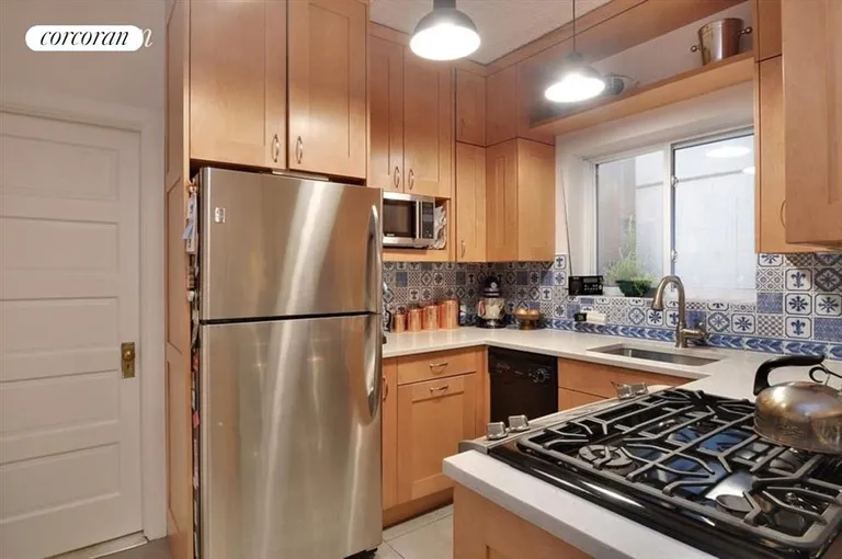 New York City Real Estate | View 175 Amity Street, A1 | Kitchen | View 2
