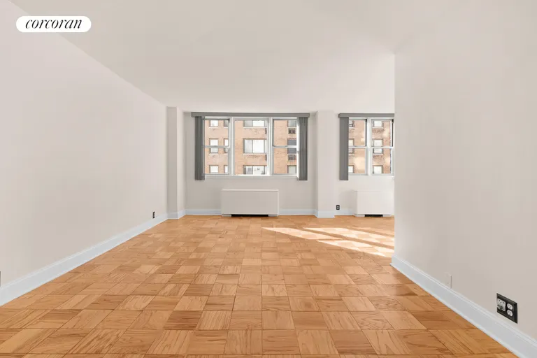 New York City Real Estate | View 201 East 36th Street, 12B | room 6 | View 7