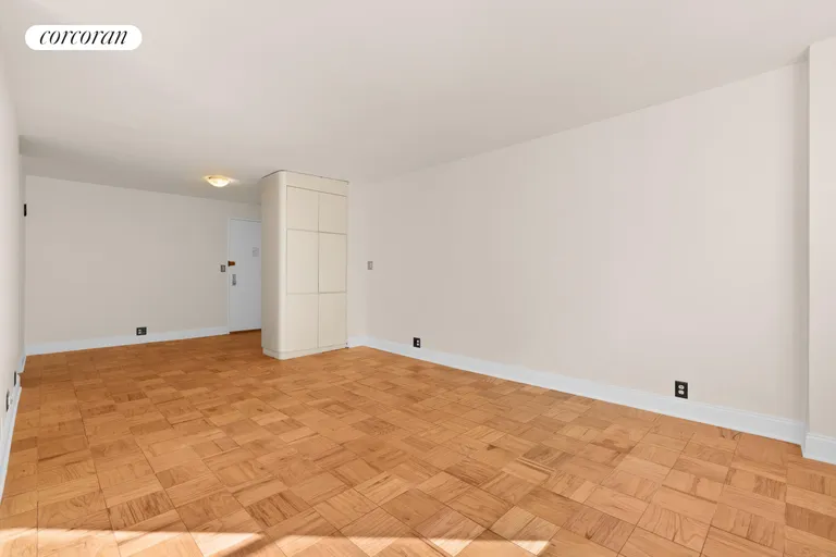New York City Real Estate | View 201 East 36th Street, 12B | room 7 | View 8