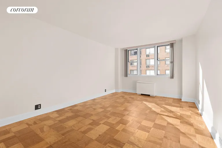 New York City Real Estate | View 201 East 36th Street, 12B | room 10 | View 11