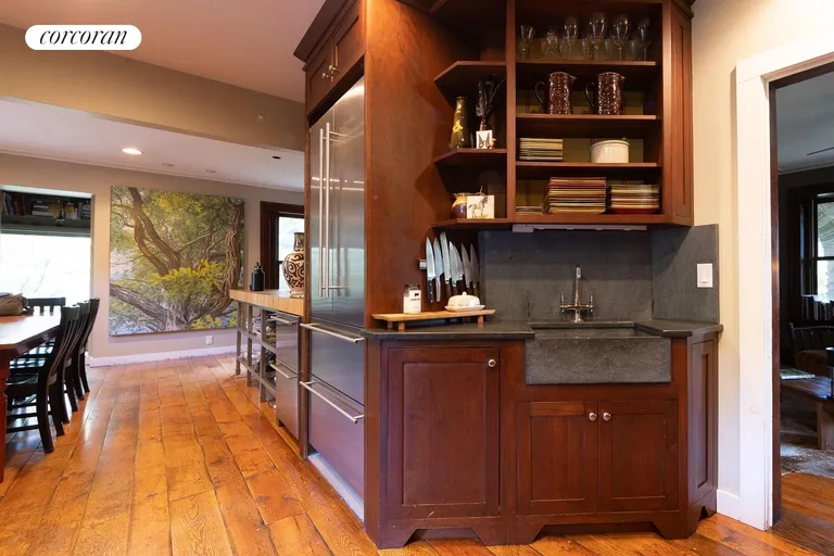 New York City Real Estate | View 759 Hartwood Road | room 13 | View 14