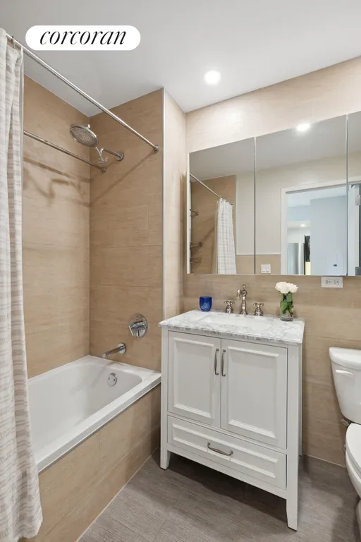 New York City Real Estate | View 321 West 110th Street, 5C | Full Bathroom | View 5