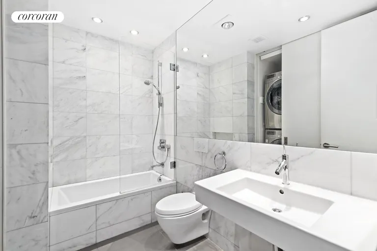 New York City Real Estate | View 525 Broome Street, PH6 | Spa-Like Full Bathroom | View 8